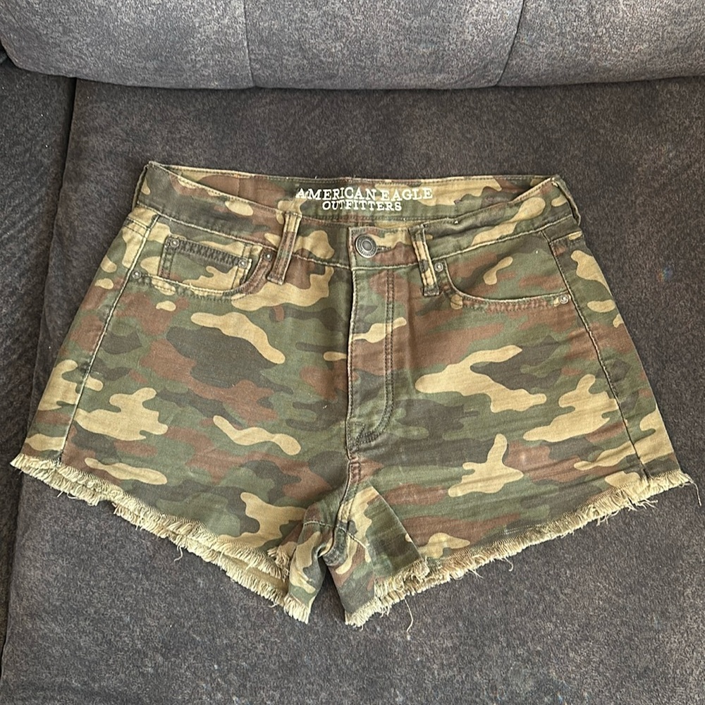 American Eagle Vintage Hi-Rise Festival Shorts